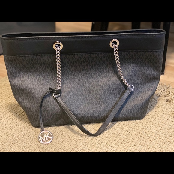 Michael Kors shoulder bag - Picture 2 of 5